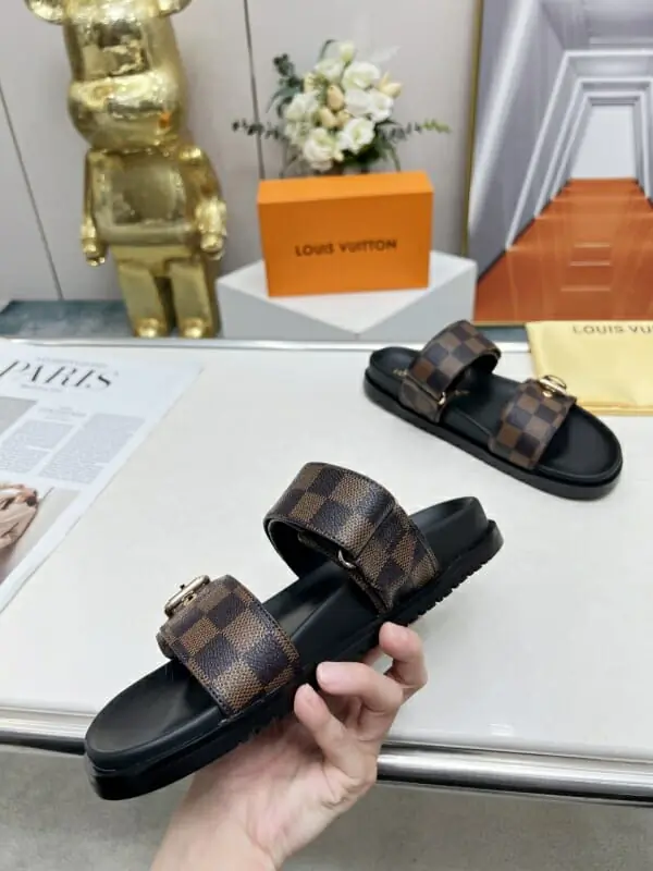 louis vuitton chaussons pour femme s_12250414